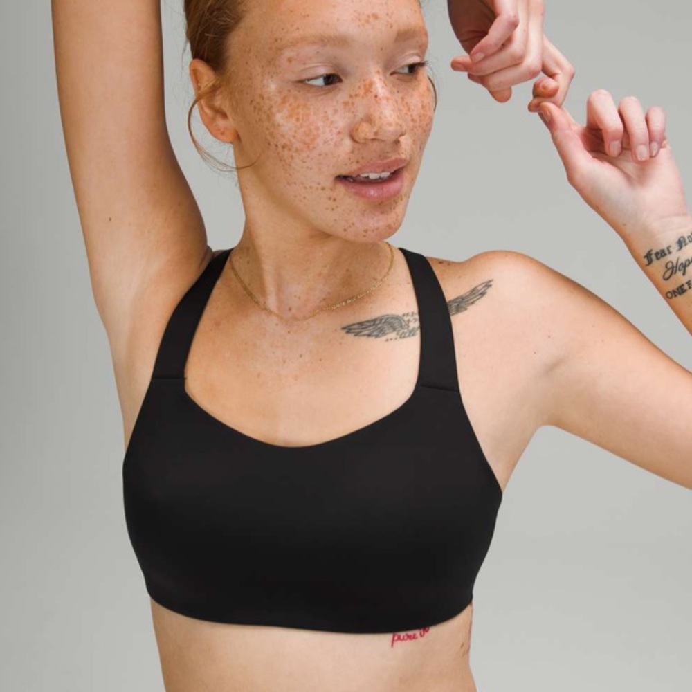 🆕WT! Lululemon | Adapt and Align Bra | Black | Brand New Tags Attached - Picture 3 of 10